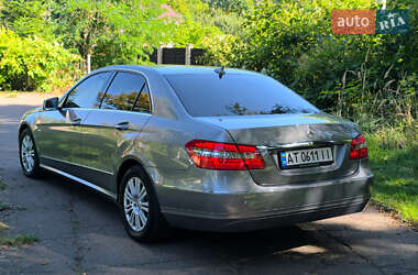 Седан Mercedes-Benz E-Class 2012 в 