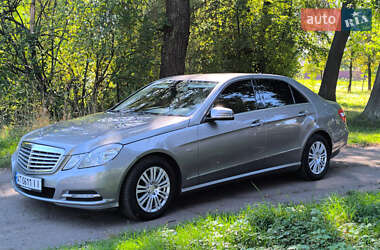 Седан Mercedes-Benz E-Class 2012 в 