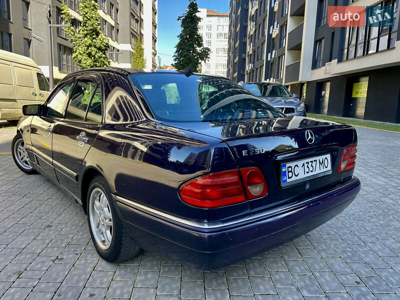 Седан Mercedes-Benz E-Class 1997 в Ивано-Франковске
