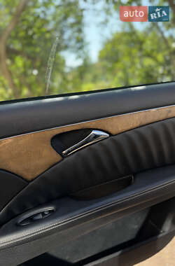 Седан Mercedes-Benz E-Class 2007 в 
