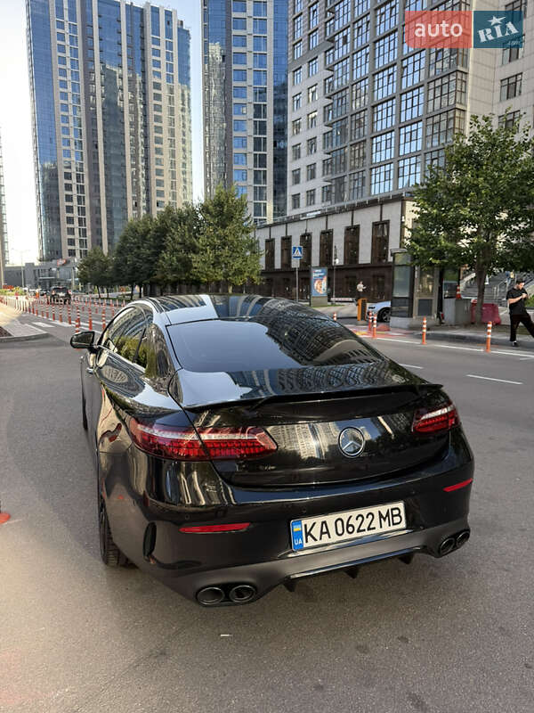 Купе Mercedes-Benz E-Class 2021 в Києві