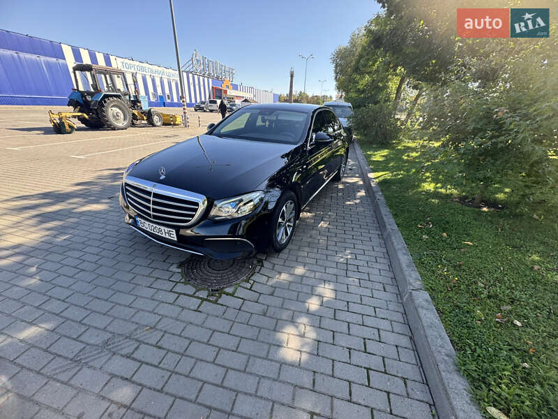 Седан Mercedes-Benz E-Class 2017 в Ивано-Франковске