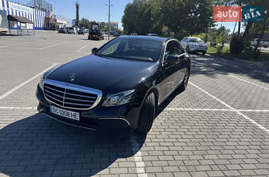 Седан Mercedes-Benz E-Class 2017 в 