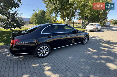 Седан Mercedes-Benz E-Class 2017 в 