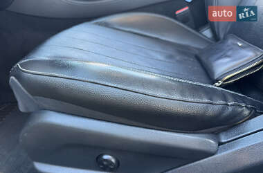 Седан Mercedes-Benz E-Class 2017 в 