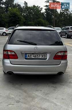 Универсал Mercedes-Benz E-Class 2005 в 