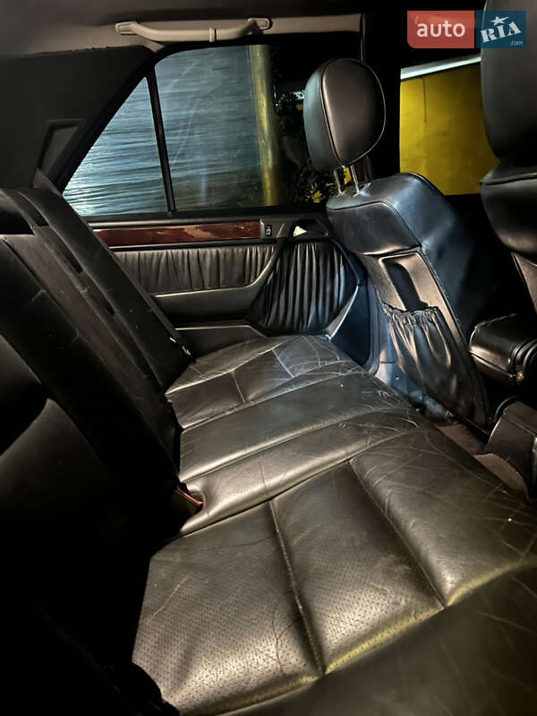 Седан Mercedes-Benz E-Class 1995 в Одесі