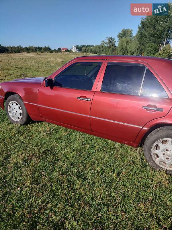 Mercedes-Benz E-Class 1994
