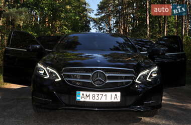 Седан Mercedes-Benz E-Class 2015 в Житомире