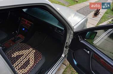 Седан Mercedes-Benz E-Class 1995 в 
