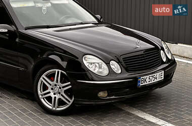 Седан Mercedes-Benz E-Class 2003 в 