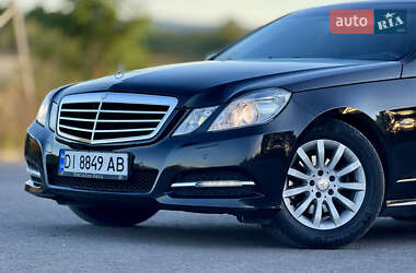 Седан Mercedes-Benz E-Class 2011 в 