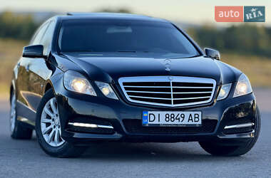 Седан Mercedes-Benz E-Class 2011 в 