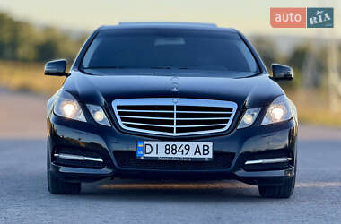 Седан Mercedes-Benz E-Class 2011 в 