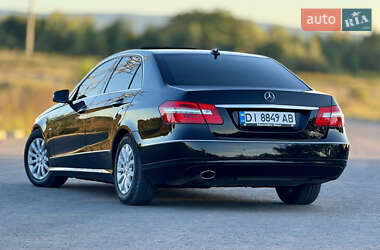 Седан Mercedes-Benz E-Class 2011 в 