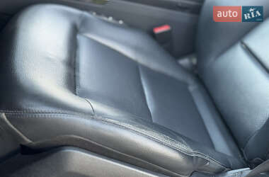 Седан Mercedes-Benz E-Class 2011 в 