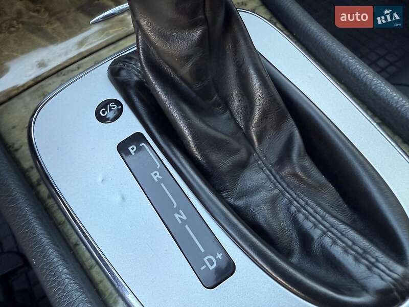 Седан Mercedes-Benz E-Class 2005 в Одесі