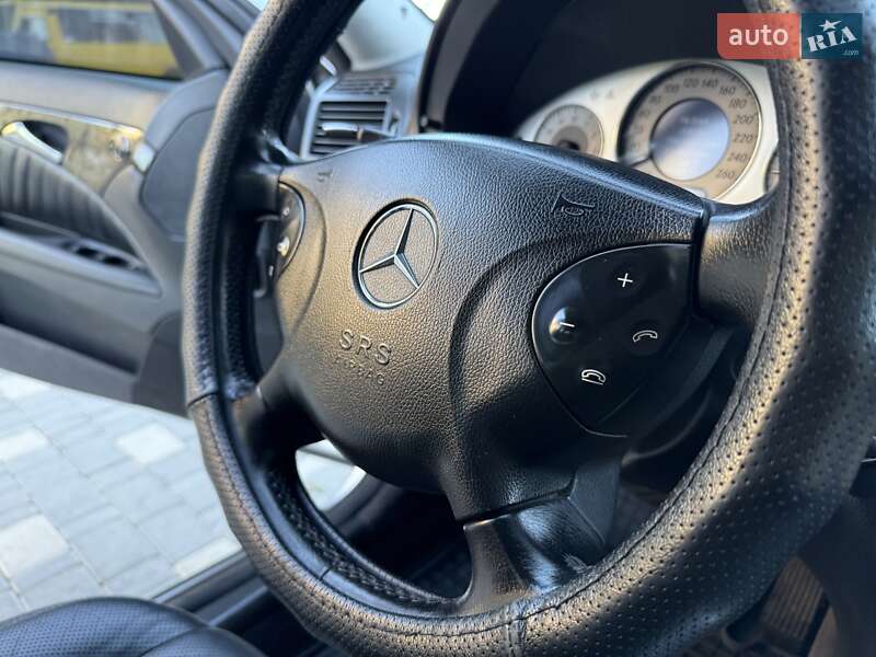 Седан Mercedes-Benz E-Class 2005 в Одесі