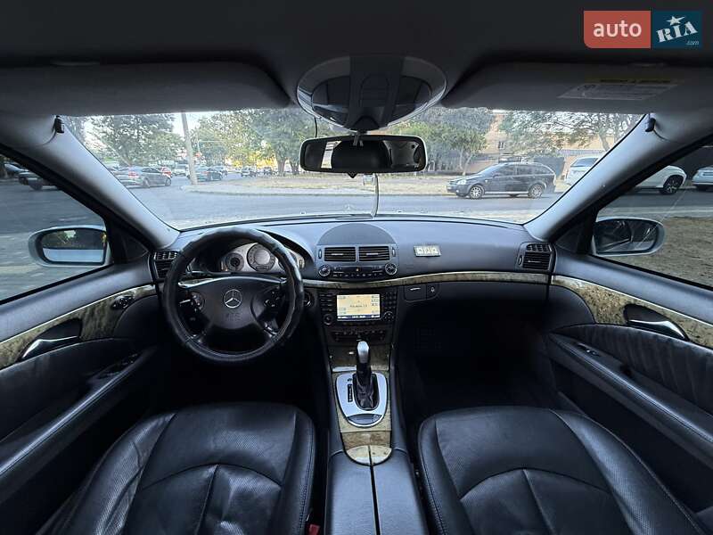 Седан Mercedes-Benz E-Class 2005 в Одесі