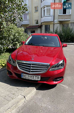 Седан Mercedes-Benz E-Class 2014 в Львове