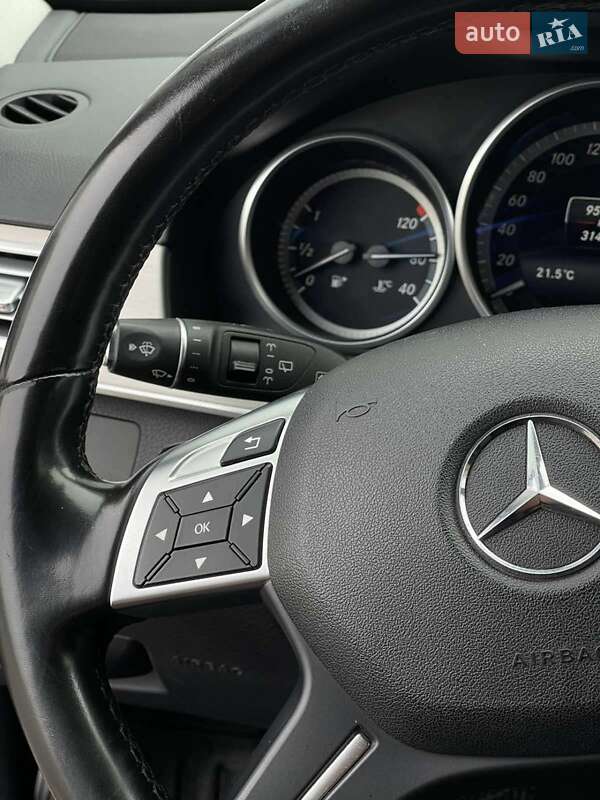 Універсал Mercedes-Benz E-Class 2015 в Луцьку