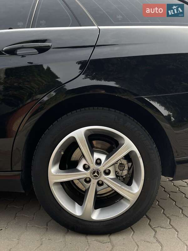 Універсал Mercedes-Benz E-Class 2015 в Луцьку