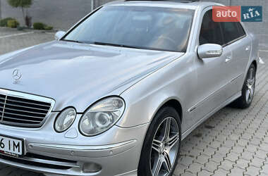 Седан Mercedes-Benz E-Class 2003 в 