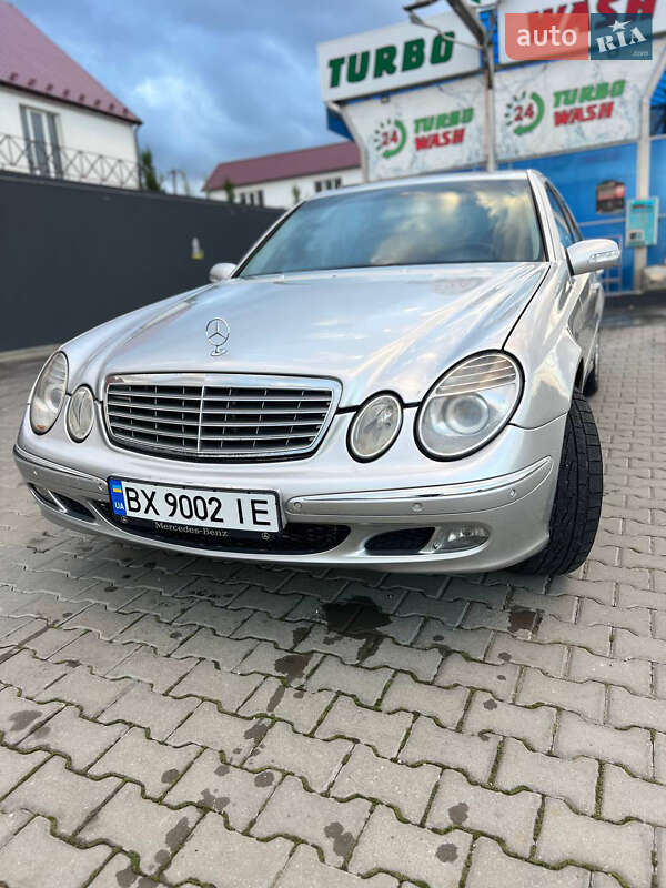 Седан Mercedes-Benz E-Class 2002 в Каменец-Подольском