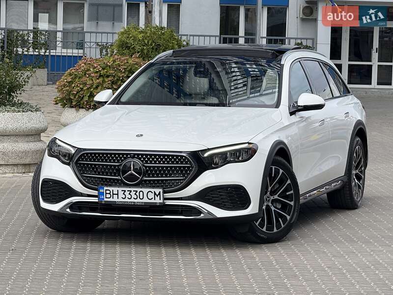 Mercedes-Benz E-Class 2024