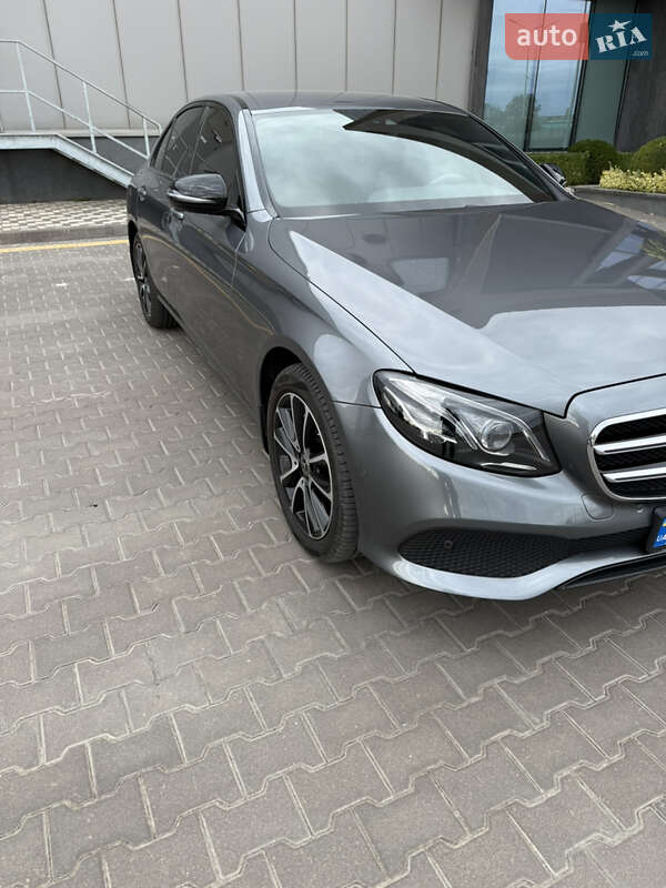 Седан Mercedes-Benz E-Class 2019 в Одессе