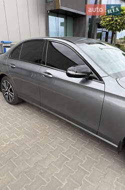 Седан Mercedes-Benz E-Class 2019 в 