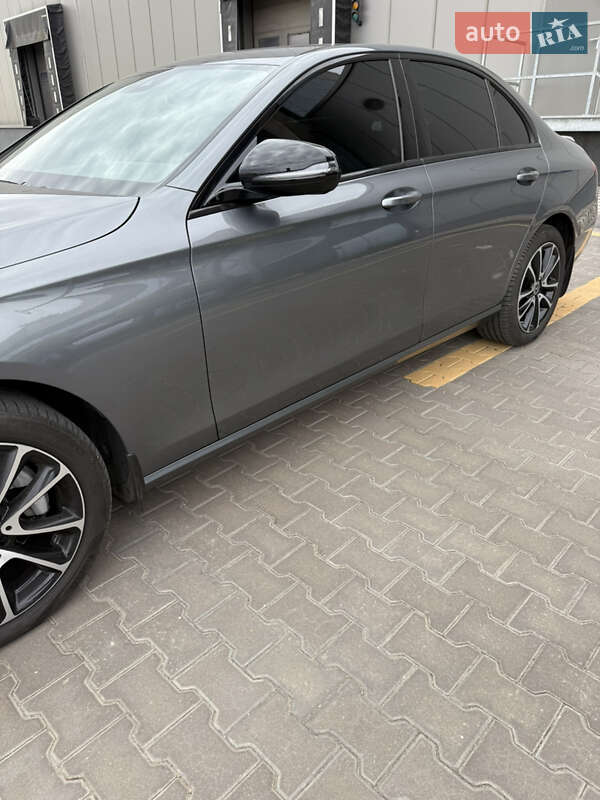 Седан Mercedes-Benz E-Class 2019 в Одессе