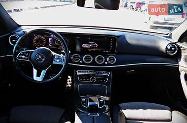 Седан Mercedes-Benz E-Class 2019 в 