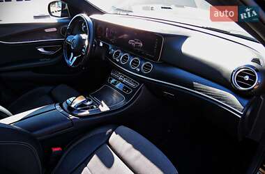 Седан Mercedes-Benz E-Class 2019 в 