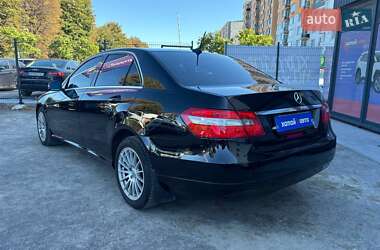 Седан Mercedes-Benz E-Class 2012 в 