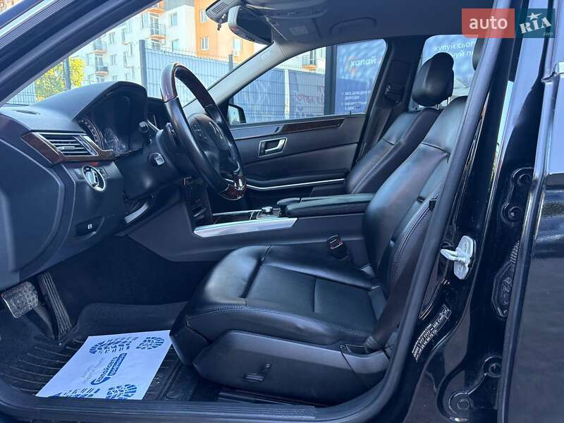 Седан Mercedes-Benz E-Class 2012 в Вінниці