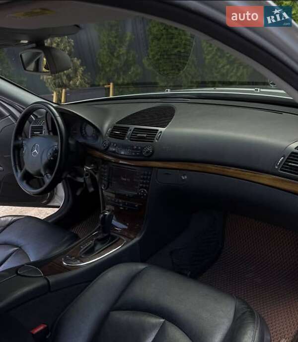 Седан Mercedes-Benz E-Class 2002 в Краматорске