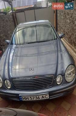 Седан Mercedes-Benz E-Class 2003 в Измаиле Седан Mercedes-Benz E-Class 2003 в Измаиле