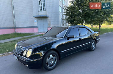 Седан Mercedes-Benz E-Class 1996 в 