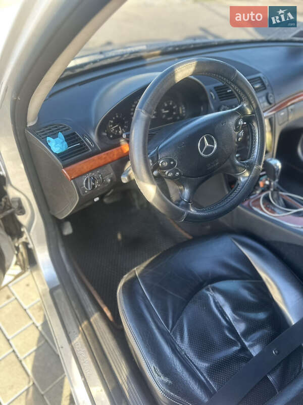 Седан Mercedes-Benz E-Class 2006 в Богородчанах