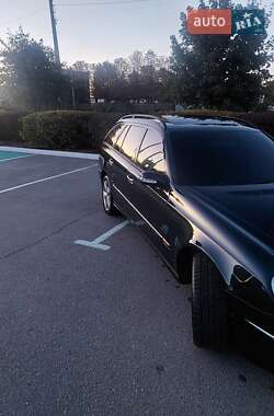 Универсал Mercedes-Benz E-Class 2005 в 