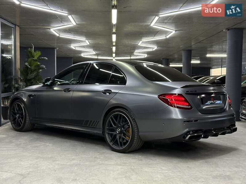 Седан Mercedes-Benz E-Class 2018 в Одессе