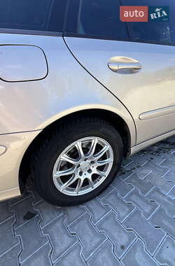 Универсал Mercedes-Benz E-Class 2003 в 