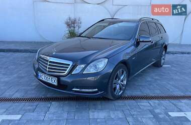 Універсал Mercedes-Benz E-Class 2011 в Луцьку