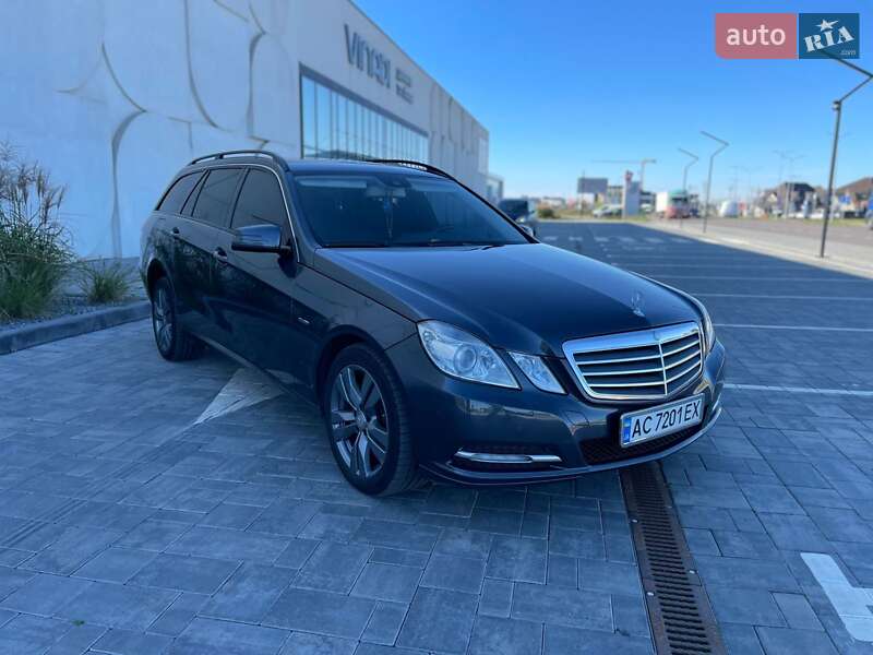 Универсал Mercedes-Benz E-Class 2011 в Луцке фото 7 Универсал Mercedes-Benz E-Class 2011 в Луцке