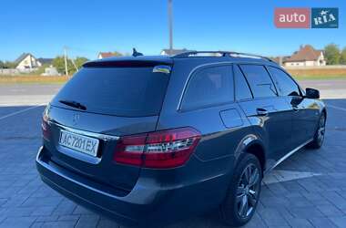 Універсал Mercedes-Benz E-Class 2011 в Луцьку