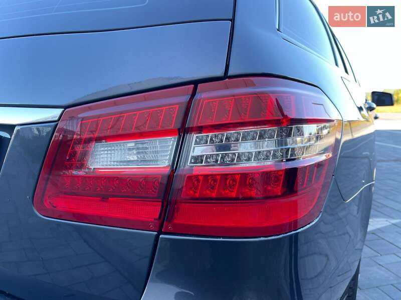 Универсал Mercedes-Benz E-Class 2011 в Луцке фото 44 Универсал Mercedes-Benz E-Class 2011 в Луцке