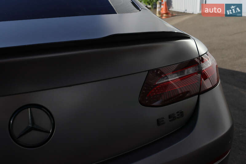 Купе Mercedes-Benz E-Class 2018 в Києві