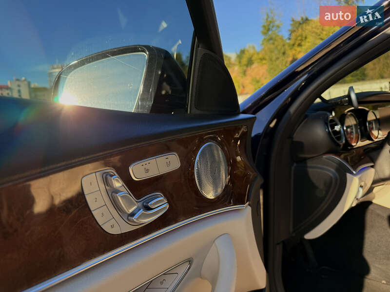 Седан Mercedes-Benz E-Class 2016 в Києві фото 12 Седан Mercedes-Benz E-Class 2016 в Києві