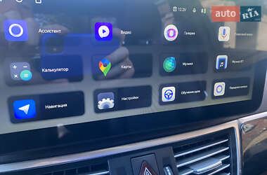 Седан Mercedes-Benz E-Class 2012 в 